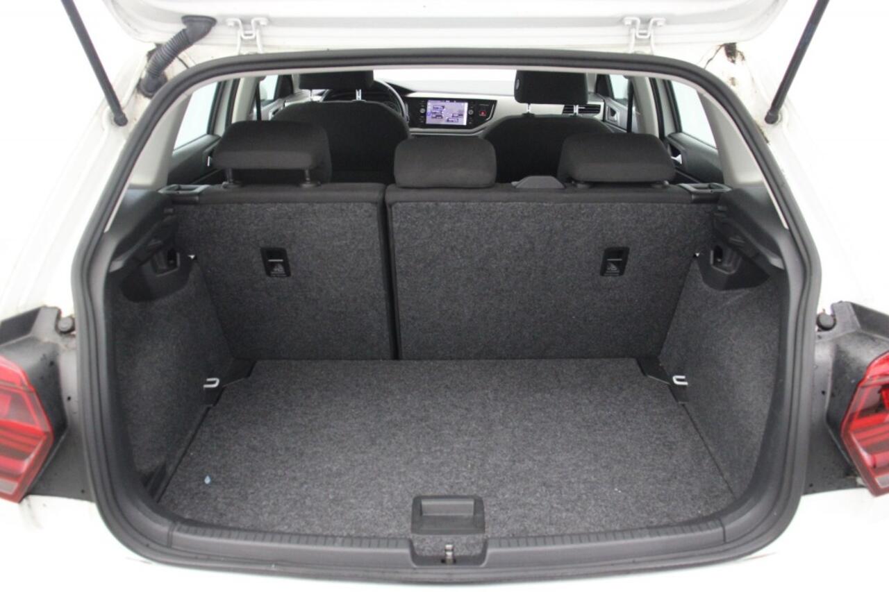 Volkswagen POLO 1.0 TSI Comfortline Automaat - Carplay, Navi, Cruise