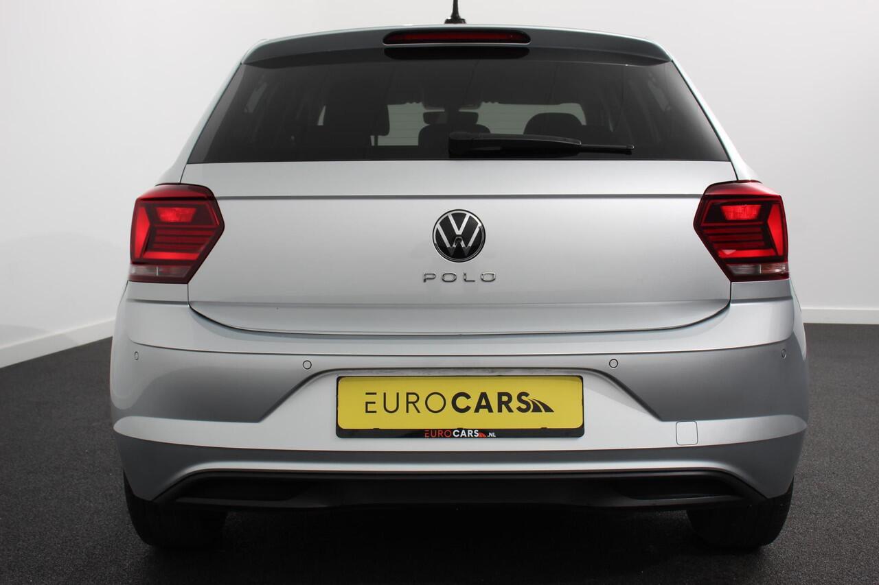 Volkswagen POLO 1.0 TSI 110pk Highline | Navigatie | Apple Carplay/Android Auto | Parkeersensoren | Adaptive cruise control | Stoelverwarming | Getinte ramen | Climatronic