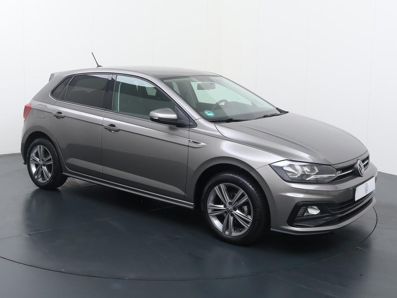 Volkswagen POLO 1.0 TSI R-Line Edition | 95 PK | Adaptive cruise control | Navigatiesysteem | Parkeersensoren | R-Line |