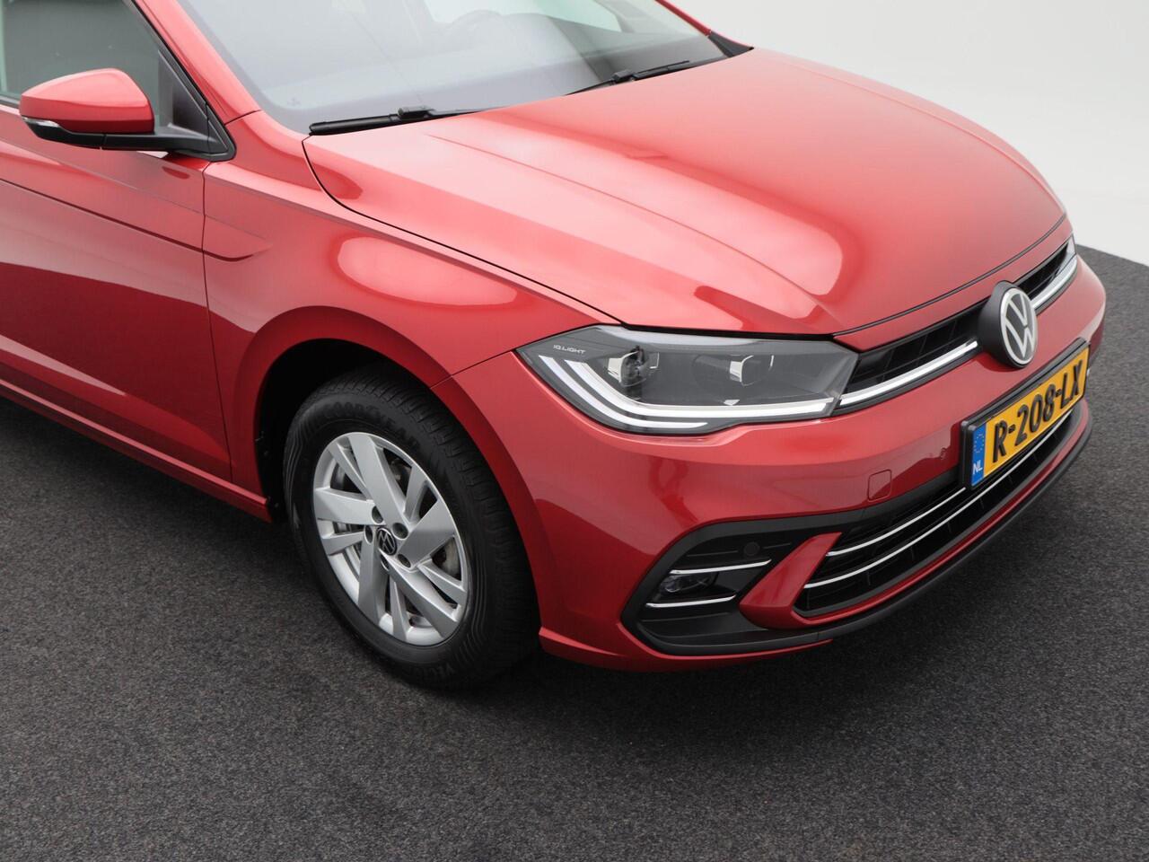 Volkswagen POLO 1.0 TSi Automaat Style | IQ Light LED | Camera | Adaptive Cruise | CarPlay | Climate | Stoelverwarming | Parkeersensoren | 41.208 Km!!