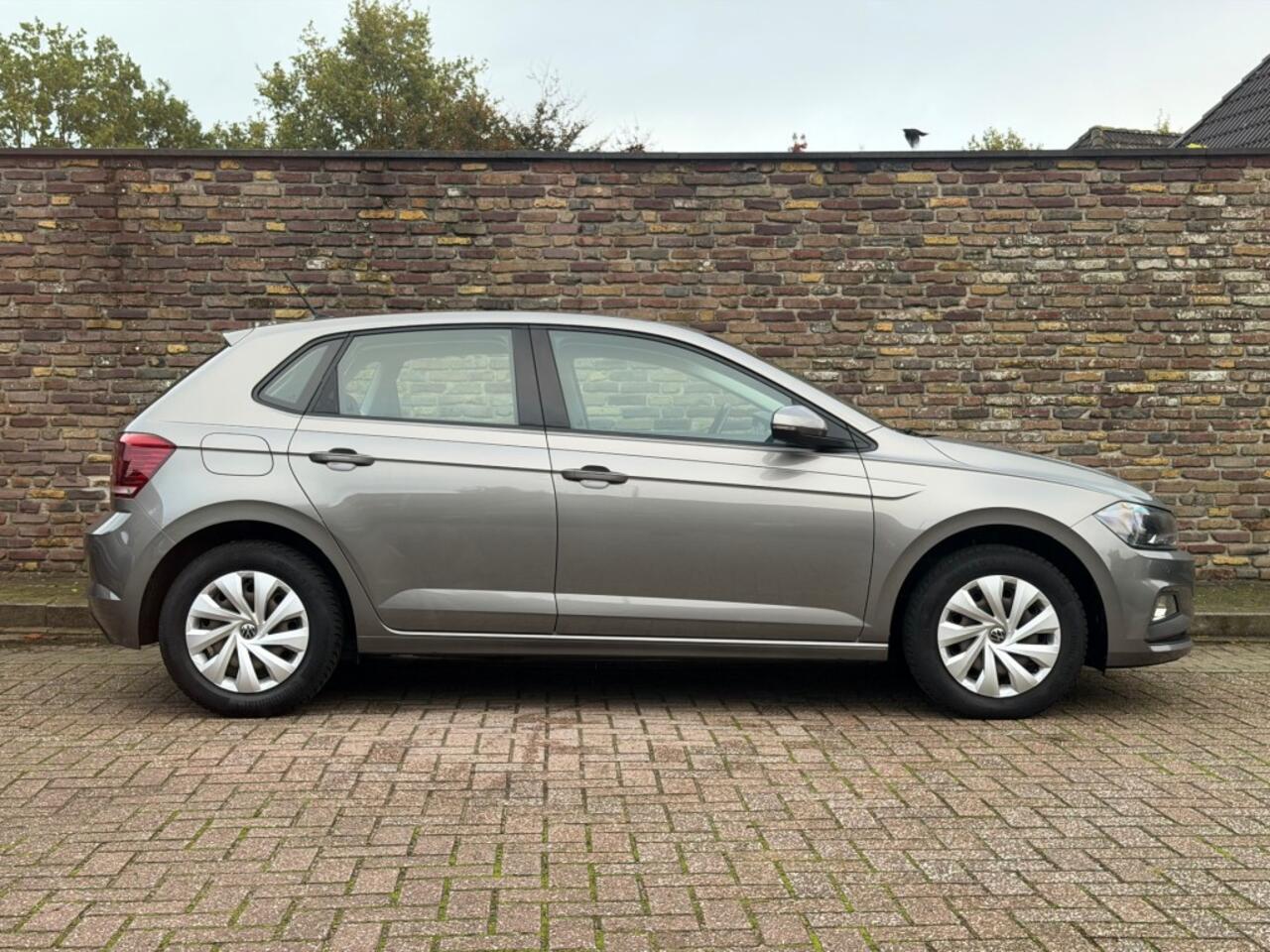 Volkswagen POLO 1.0 TSI COMFORTLINE Carplay ACC DAB+