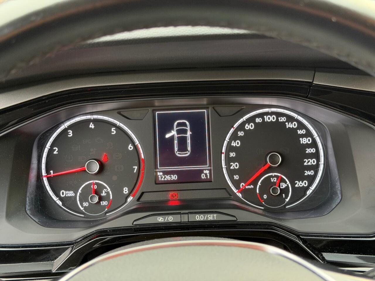 Volkswagen POLO 1.0 TSI COMFORTLINE Carplay ACC DAB+