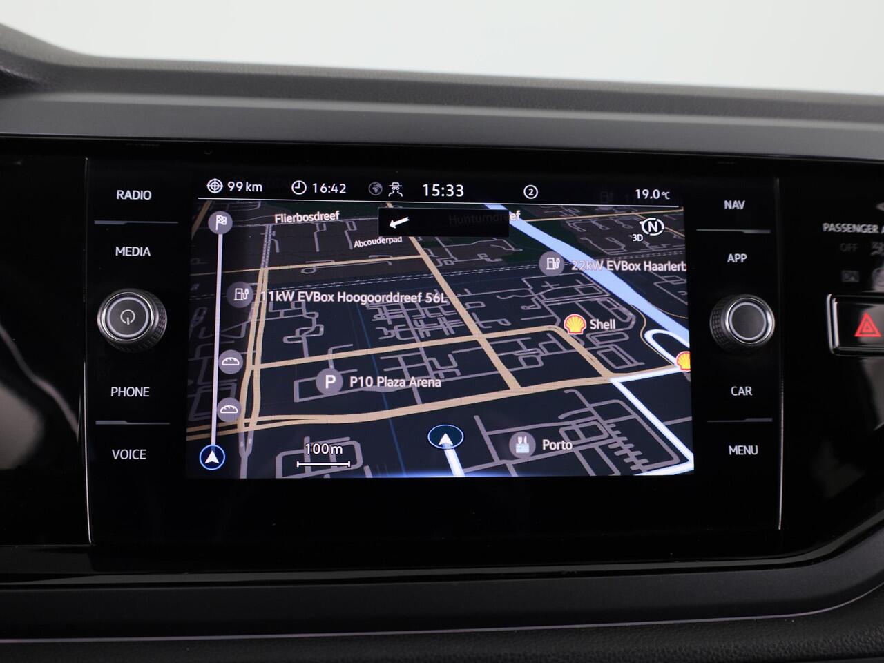 Volkswagen POLO 1.0 TSI R-Line 95PK | Automaat (DSG) | Panoramadak | Camera | Stoelverwarming