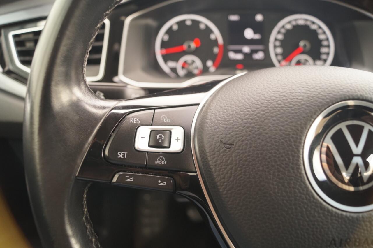 Volkswagen POLO 1.0 TSI 95pk Highline -ECC-DAB-CARPLAY-ACC-