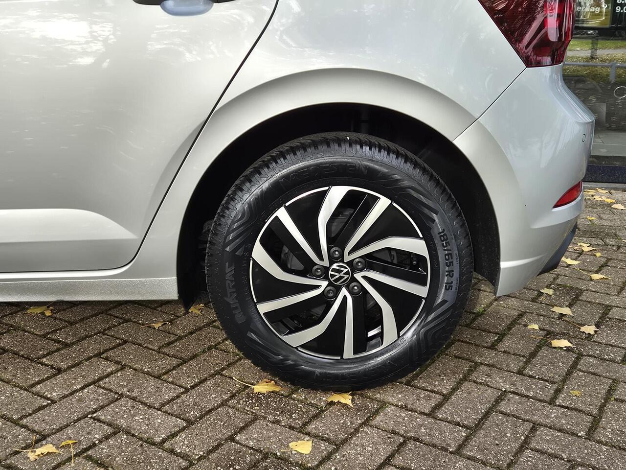 Volkswagen POLO 1.0 TSI Life | PDC | Airconditioning | LM velgen | Navigatie