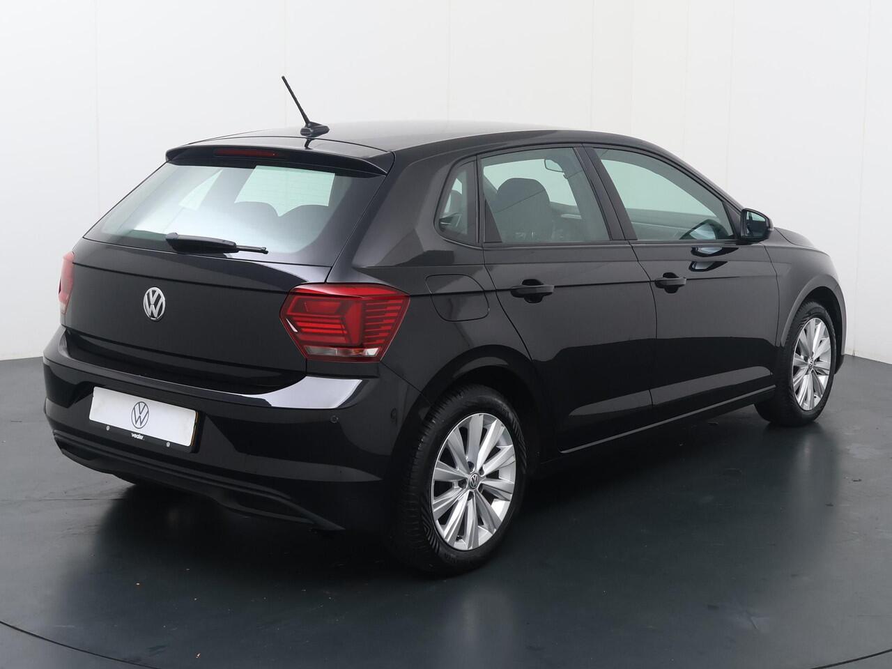 Volkswagen POLO 1.0 TSI Highline | 95 PK | Adapative cruise control | Parkeersensoren | Apple Carplay/Android Auto |