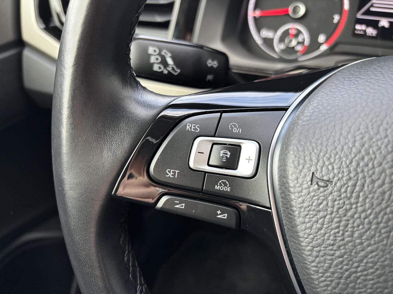 Volkswagen POLO 1.0 TSI R-Line Edition Carplay/Cruise/Airco