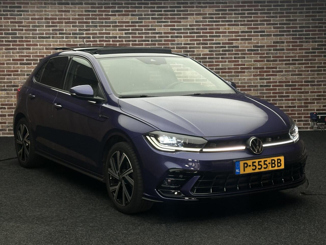 Volkswagen POLO 1.0 TSI R-Line Business IQ VIRTUAL PANORAMA DEALER GARANTIE 110PK