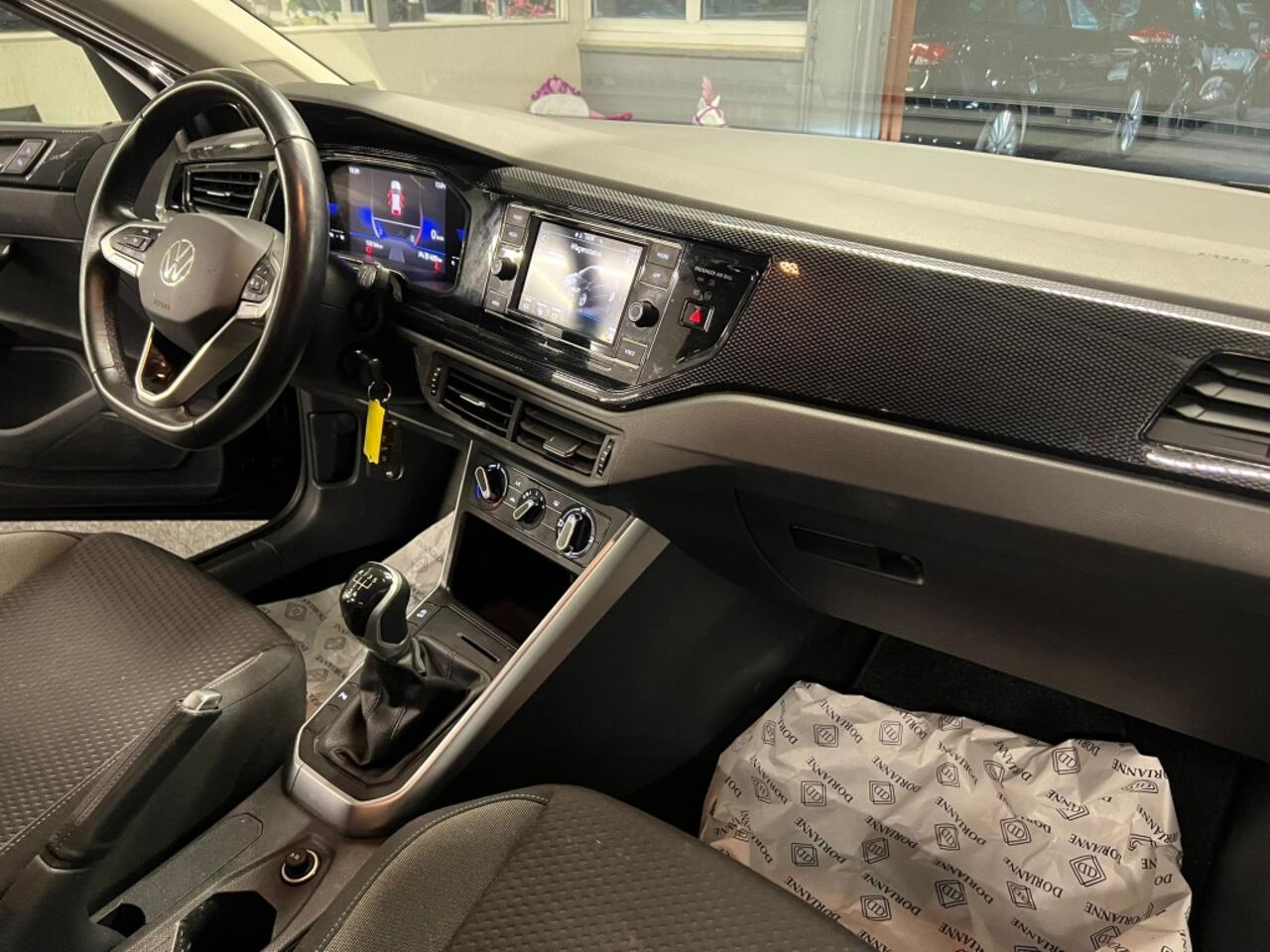 Volkswagen POLO 1.0 TSI *NAP*NL*Facelift*5drs