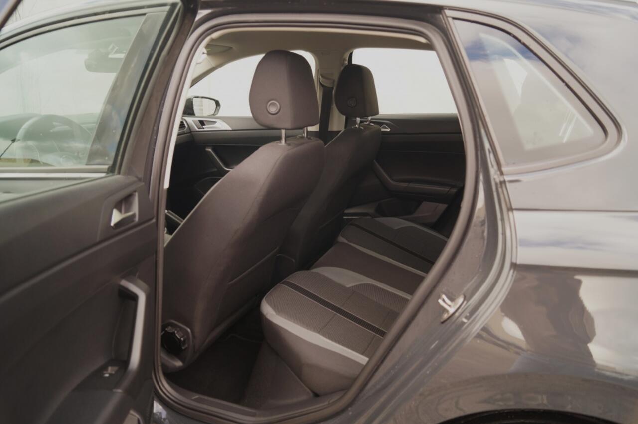 Volkswagen POLO 1.0 TSI 95pk Highline -ECC-DAB-CARPLAY-ACC-