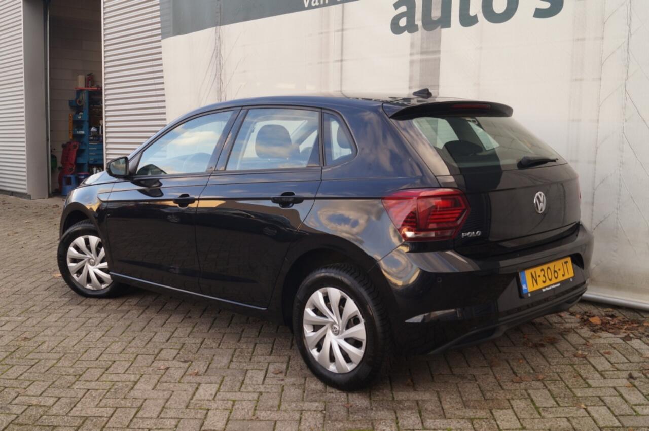 Volkswagen POLO 1.6 TDI Comfortline Executive -NAVI-PDC-ACC-CARPLAY-