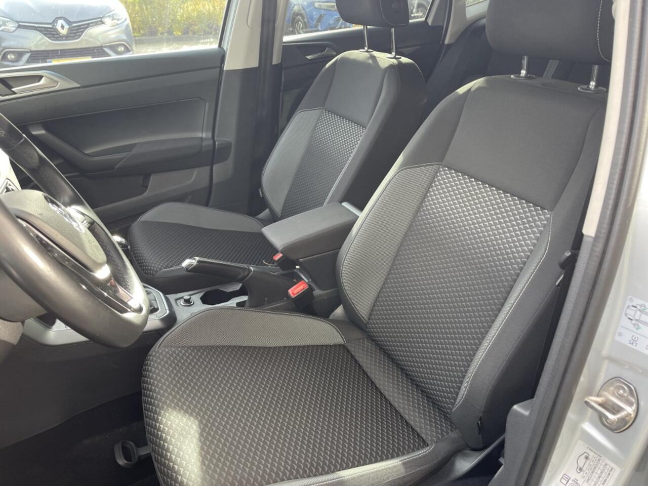 Volkswagen POLO 1.0 TSI R-Line, Nav, Carplay, Camera, PDC