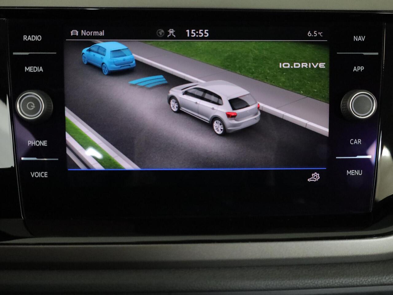 Volkswagen POLO 1.0 TSI Comfortline Business 95 pk | Navigatie | Parkeersensoren | Achteruitrijcamera | Autom. airco | Adaptieve cruise control |