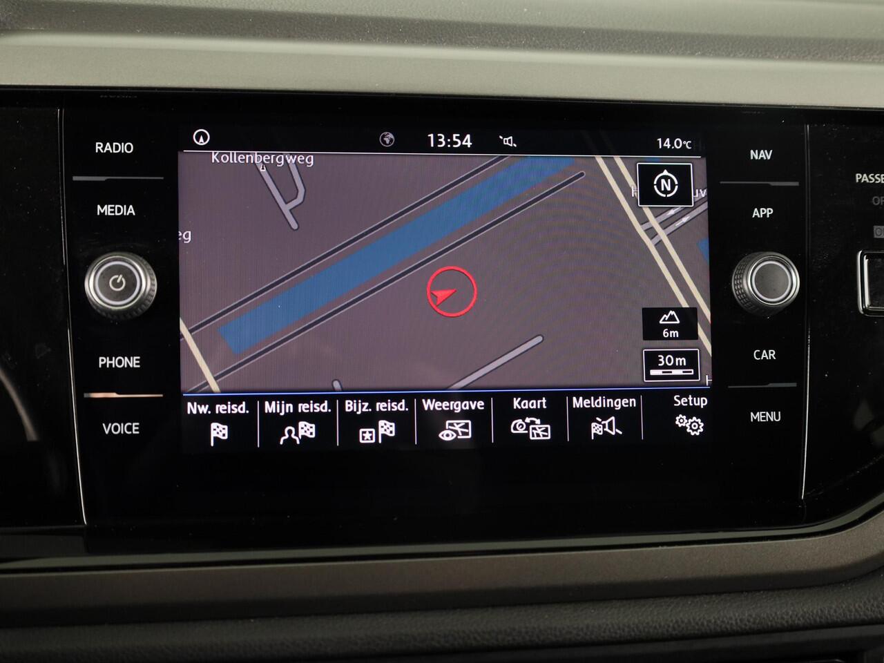 Volkswagen POLO 1.0 TSI Comfortline 95 pk | Navigatie | Parkeersensoren | LED koplampen | Adaptieve cruise control | Voll. digitaal instrumentenpaneel | Apple Carplay/Android Auto |