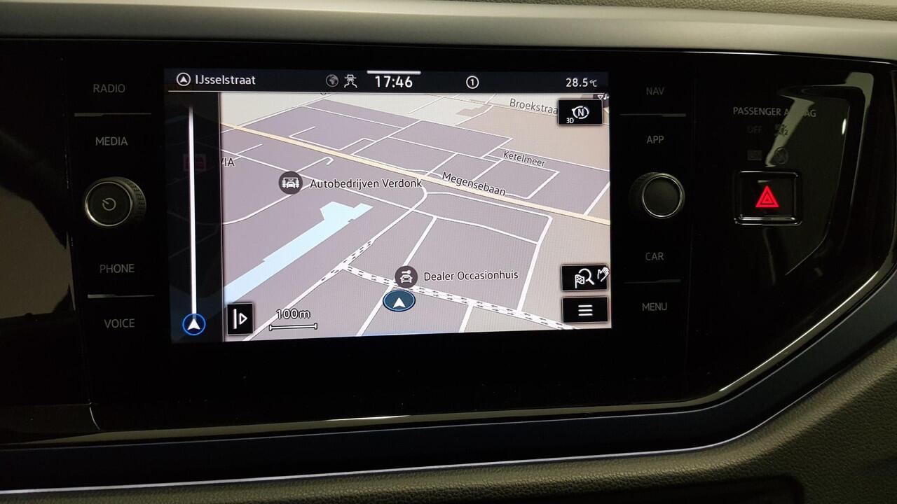 Volkswagen POLO 1.0 TSI United | Navigatie | Apple Carplay/Android Auto | Climate Control | DAB | Extra getint glas | LMV