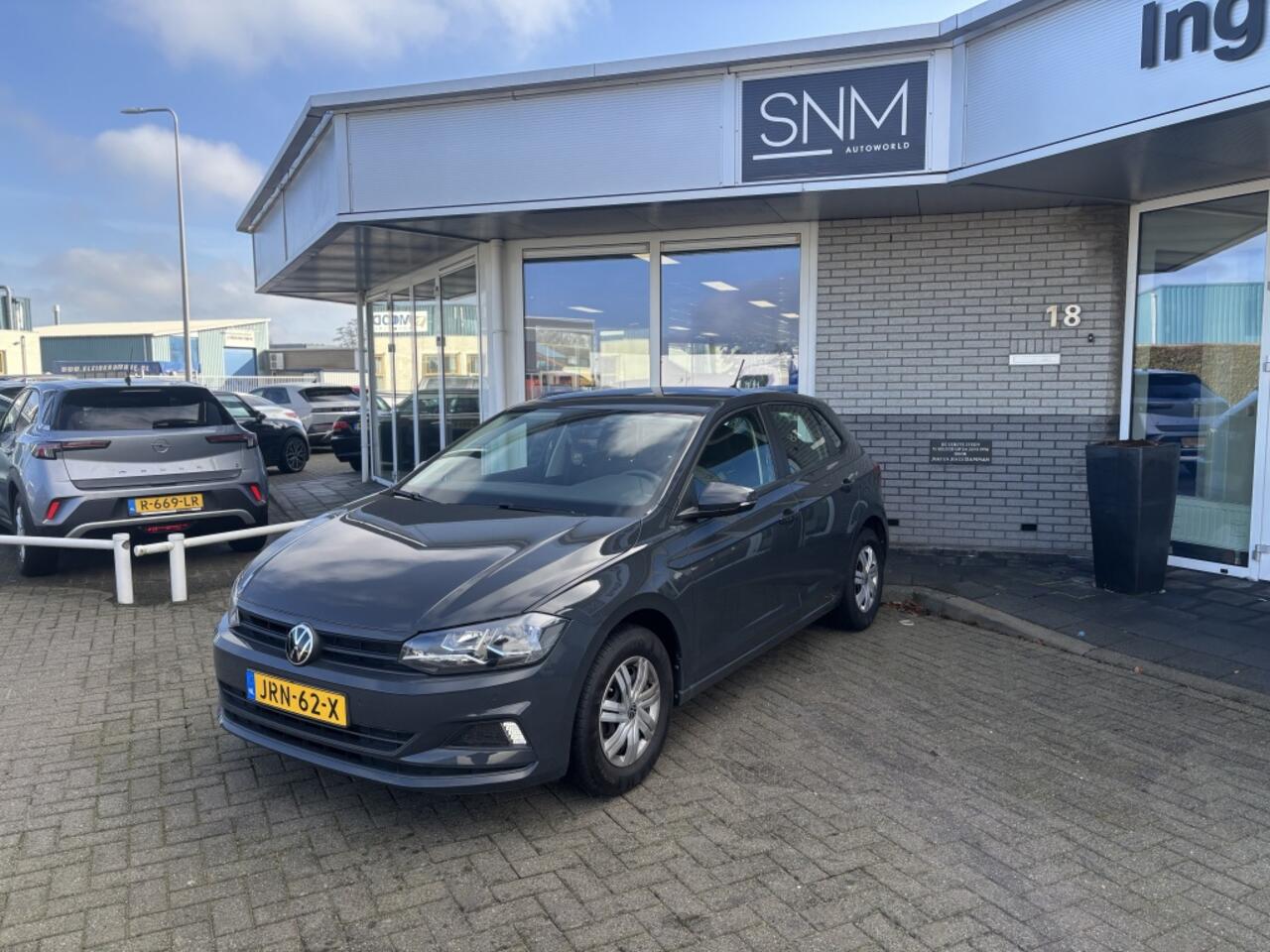 Volkswagen POLO 1.0 MPI Trendline