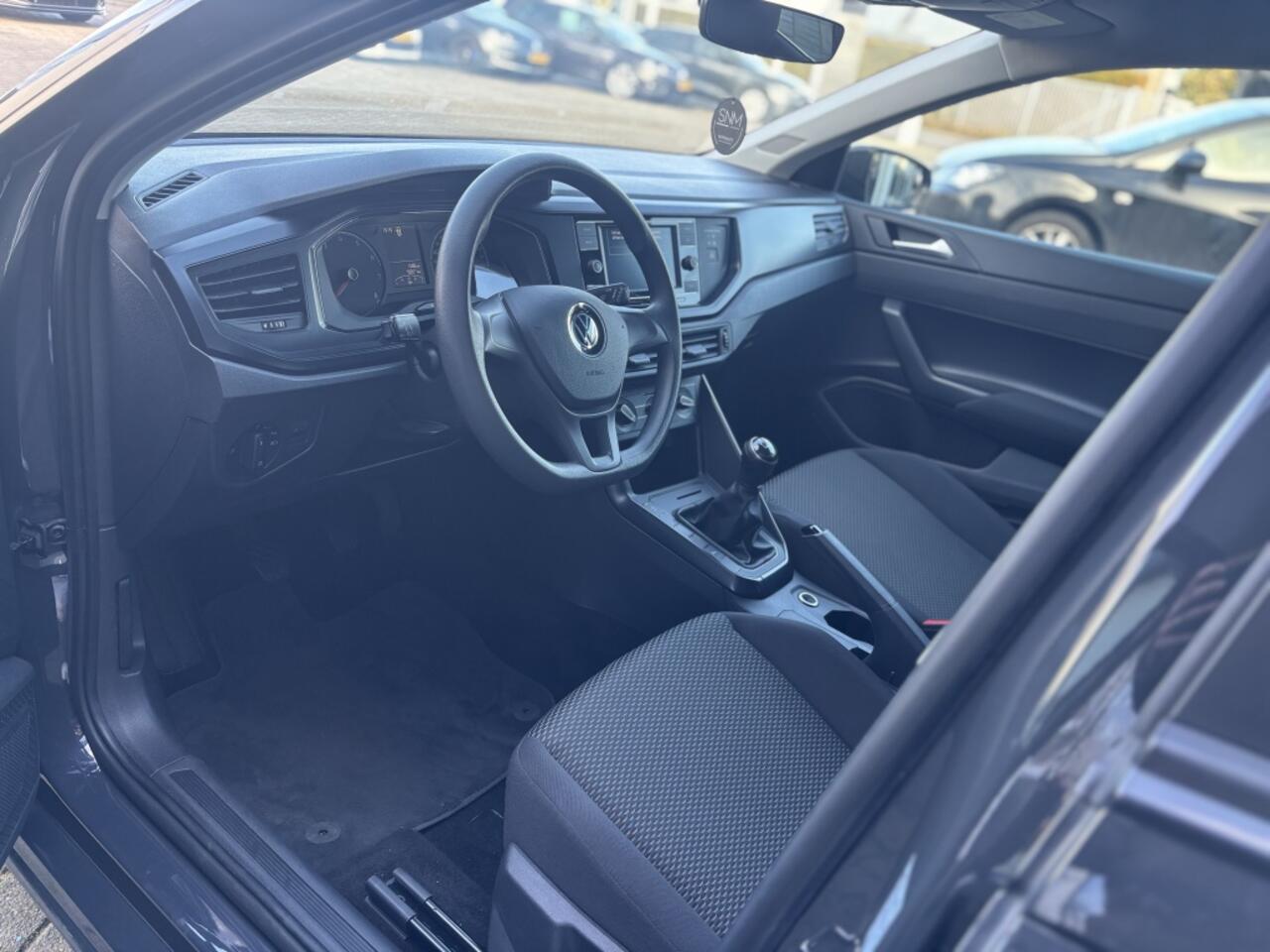 Volkswagen POLO 1.0 MPI Trendline