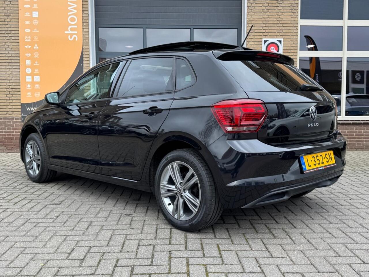 Volkswagen POLO 1.0 TSI COMFORTLINE 5-DEURS VIRTUAL DASH/PANODAK/CAMERA/NL-AUTO/1E EIG.