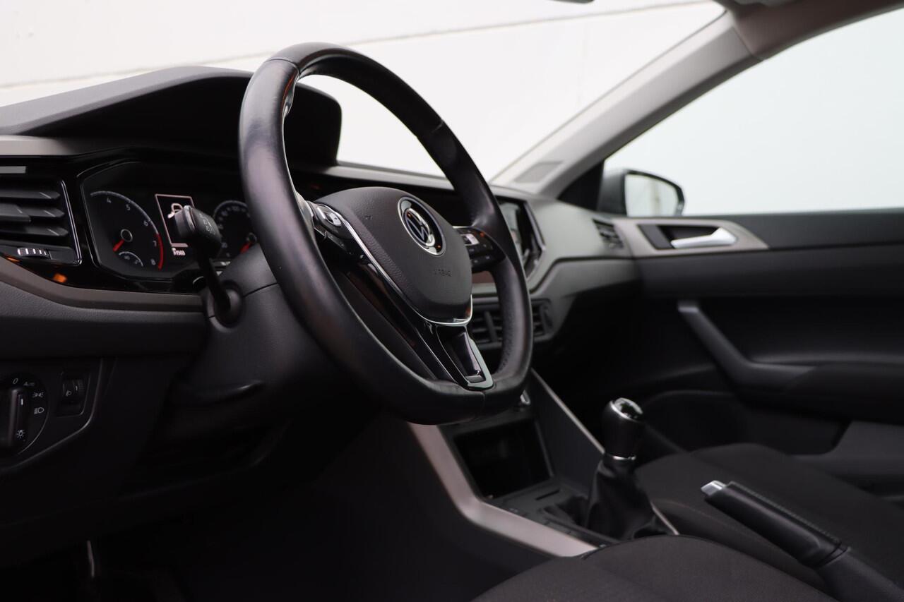 Volkswagen POLO 1.0 TSI Comfortline | Cruisecontrol | Parkassist | Carplay | Navi