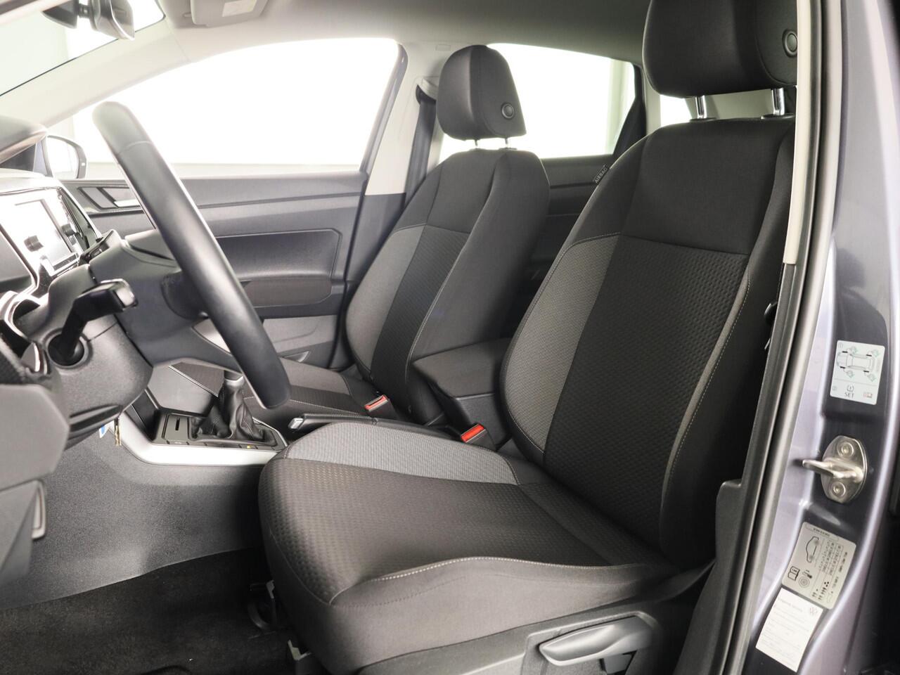 Volkswagen POLO 1.0 TSI Life 95 pk | Navigatie via App | Parkeersensoren | Adaptieve cruise control | LED koplampen |