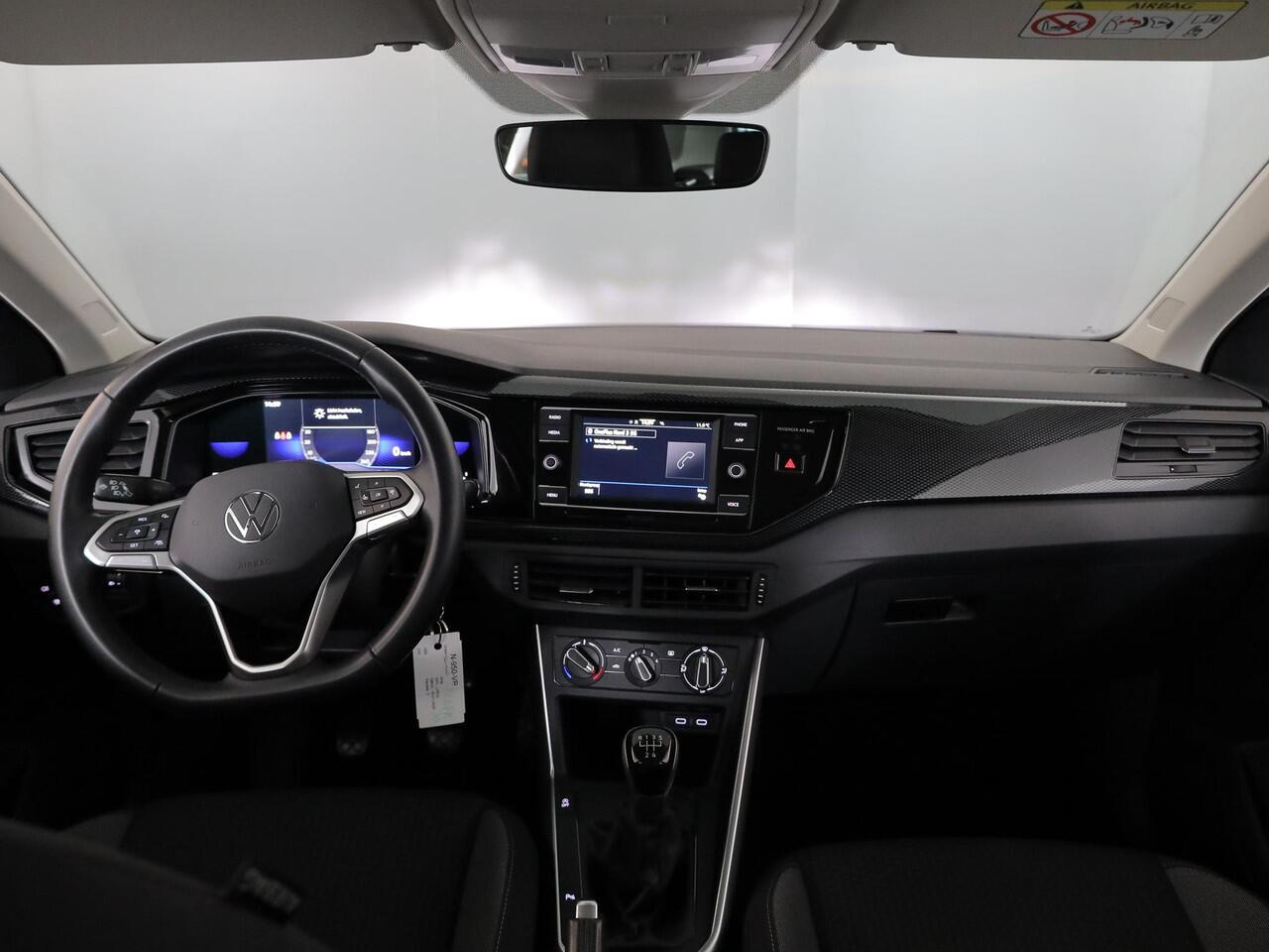 Volkswagen POLO 1.0 TSI Life 95pk 5bak| Parksensors| 15'LM-velgen| airco