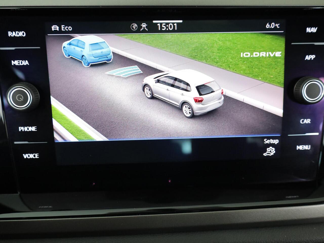 Volkswagen POLO 1.0 TSI Comfortline Business 95 pk | Navigatie | Parkeersensoren | Achteruitrijcamera | Adaptieve cruise control |