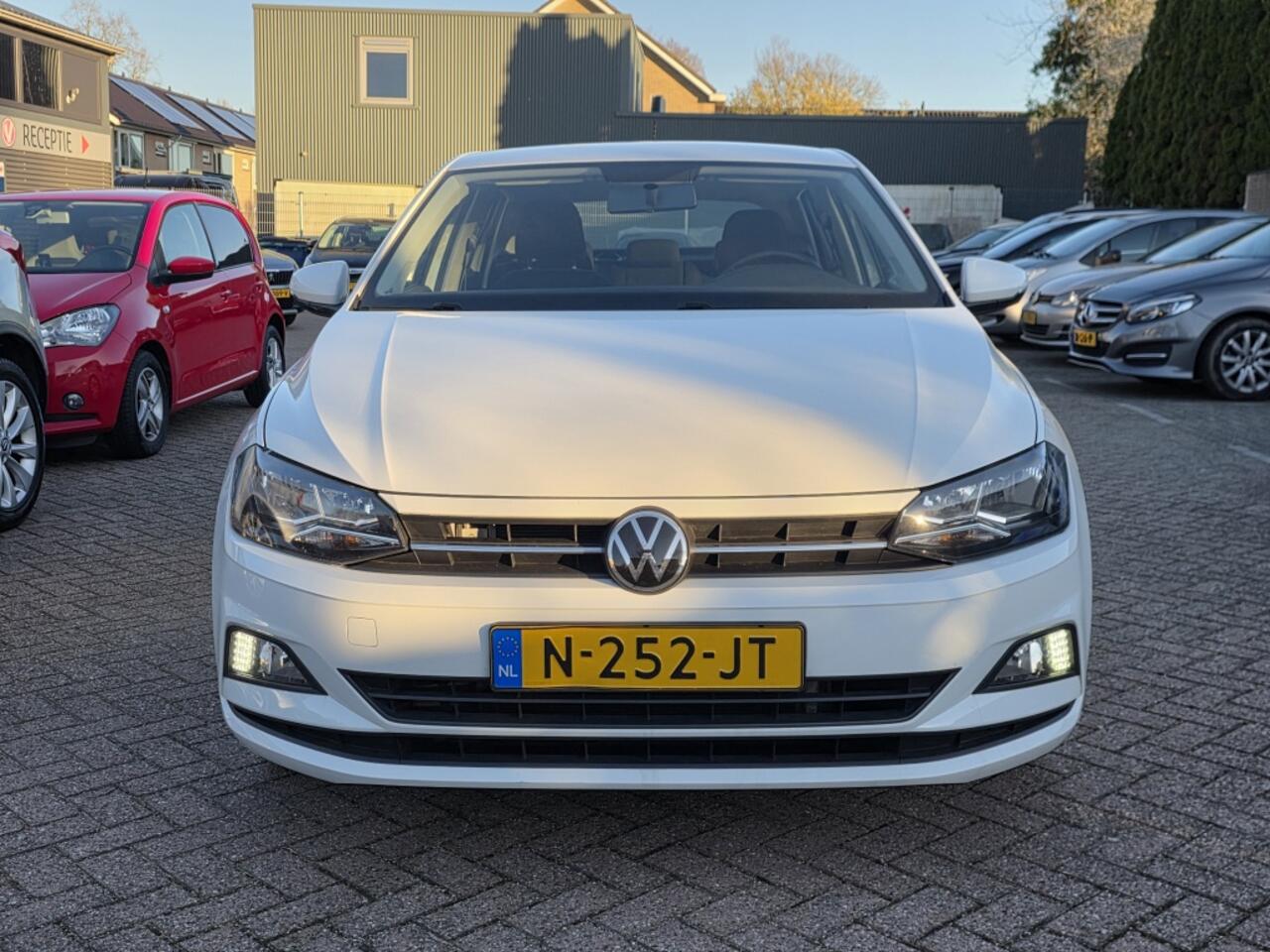 Volkswagen POLO 1.0 TSI Comfortline, navigatie, Apple carplay/andriod