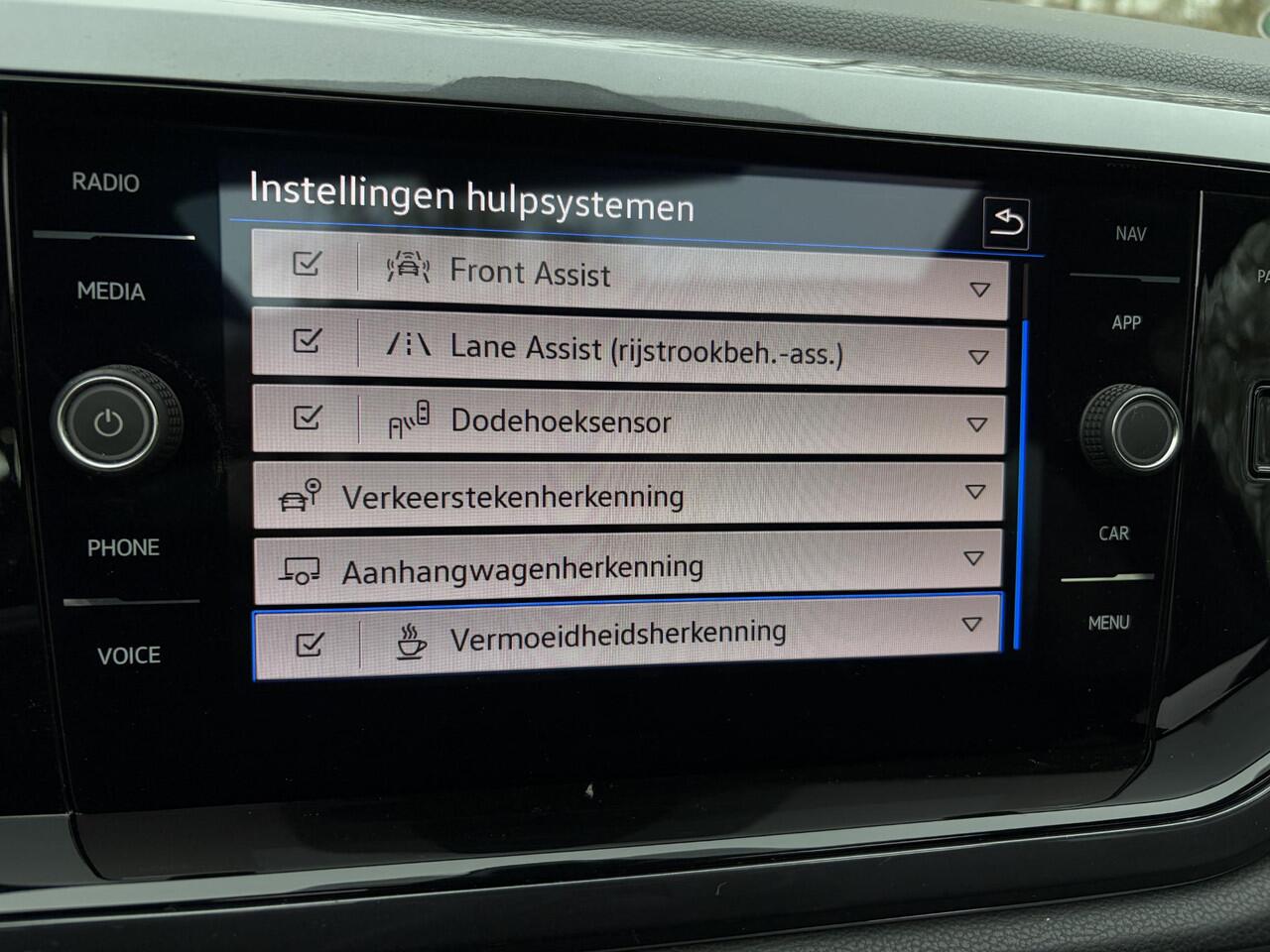 Volkswagen POLO 110PK R-Line Carplay, DSG, Virtueel, Schuifdak
