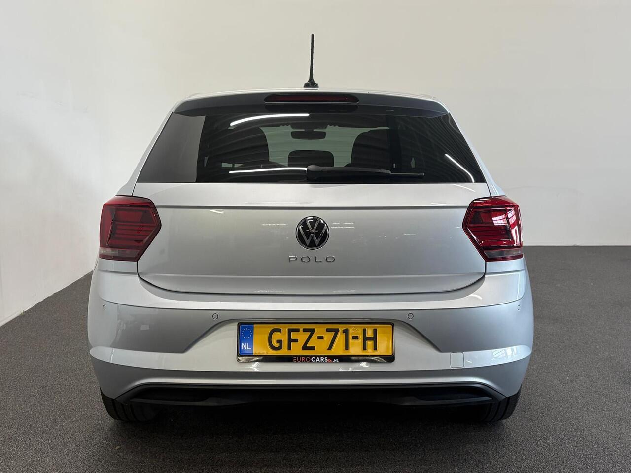 Volkswagen POLO 1.0 TSI 110pk DSG Highline | Navigatie | Apple Carplay/Android Auto | Parkeersensoren | Adaptive Cruise Control | Stoelverwarming | Getinte ramen | Climatronic