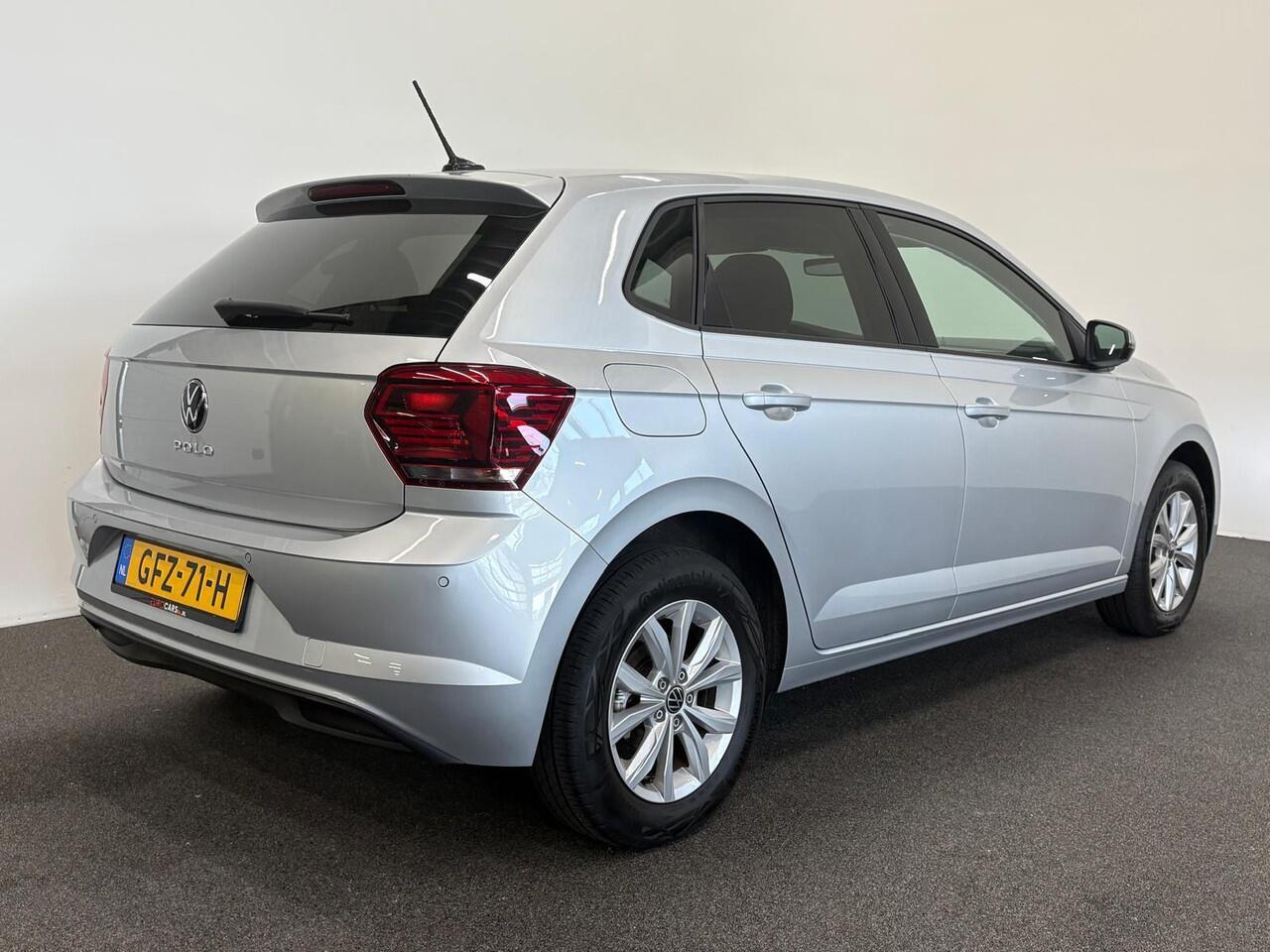 Volkswagen POLO 1.0 TSI 110pk DSG Highline | Navigatie | Apple Carplay/Android Auto | Parkeersensoren | Adaptive Cruise Control | Stoelverwarming | Getinte ramen | Climatronic