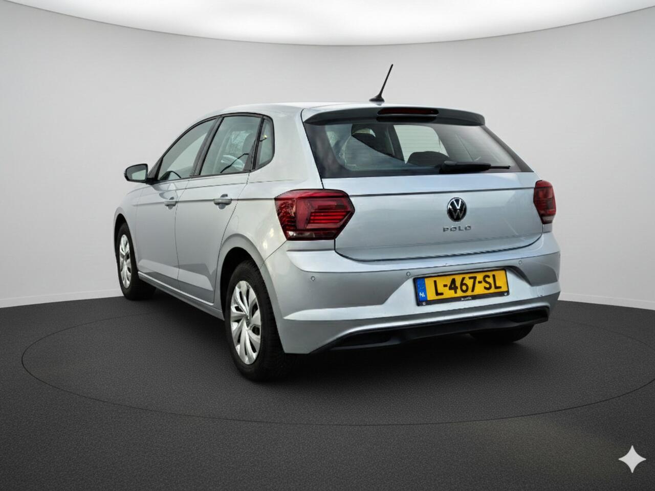 Volkswagen POLO 1.0 TSI Comfortline Parkeersensoren voor en achter | Cruise controle | Lichtsensor