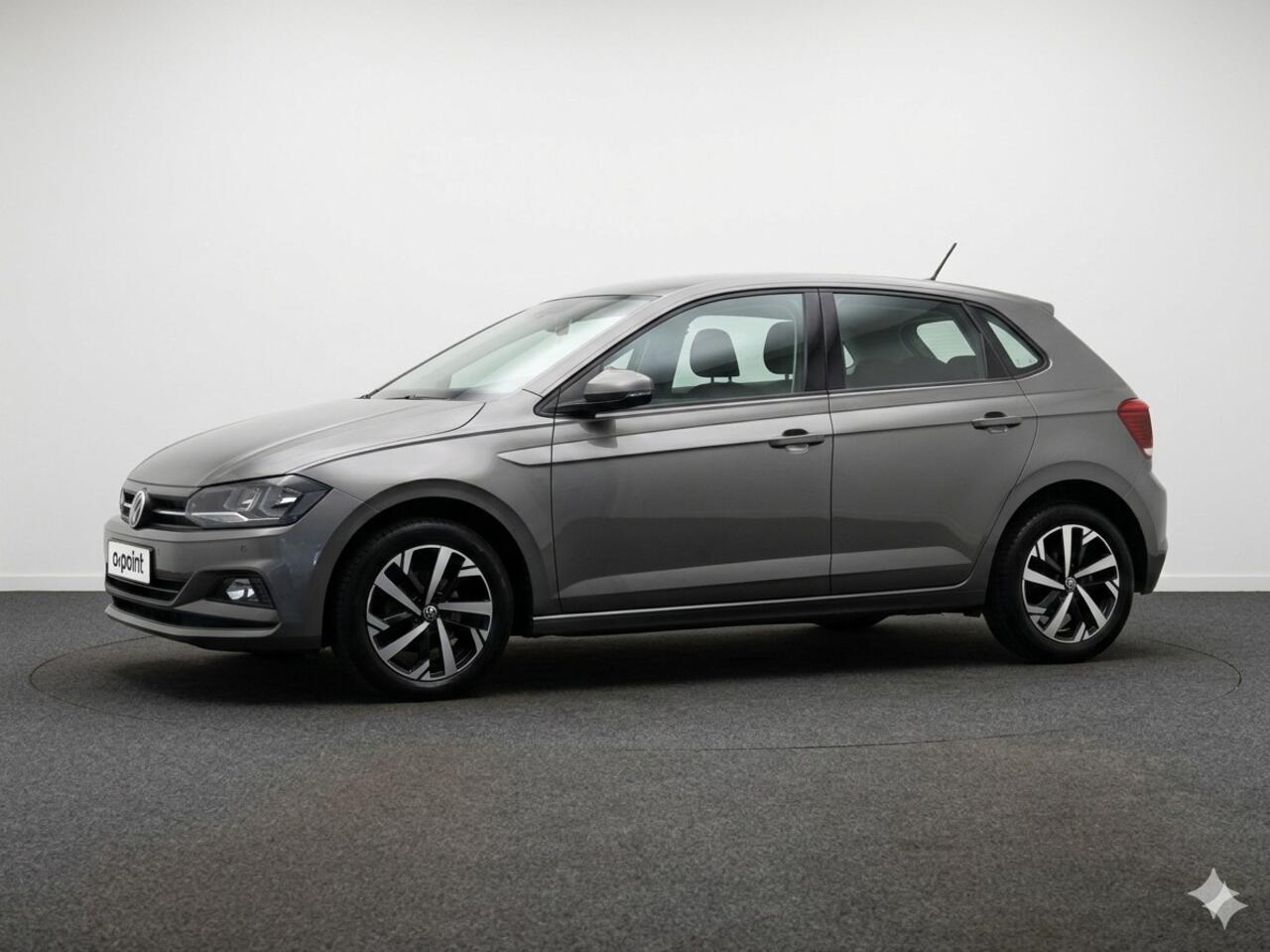 Volkswagen POLO 1.0 TSI Comfortline Virtual Cockpit | Parkeersensoren voor en achter | LM Velgen | Navigatie | Apple Carplay of Android Auto