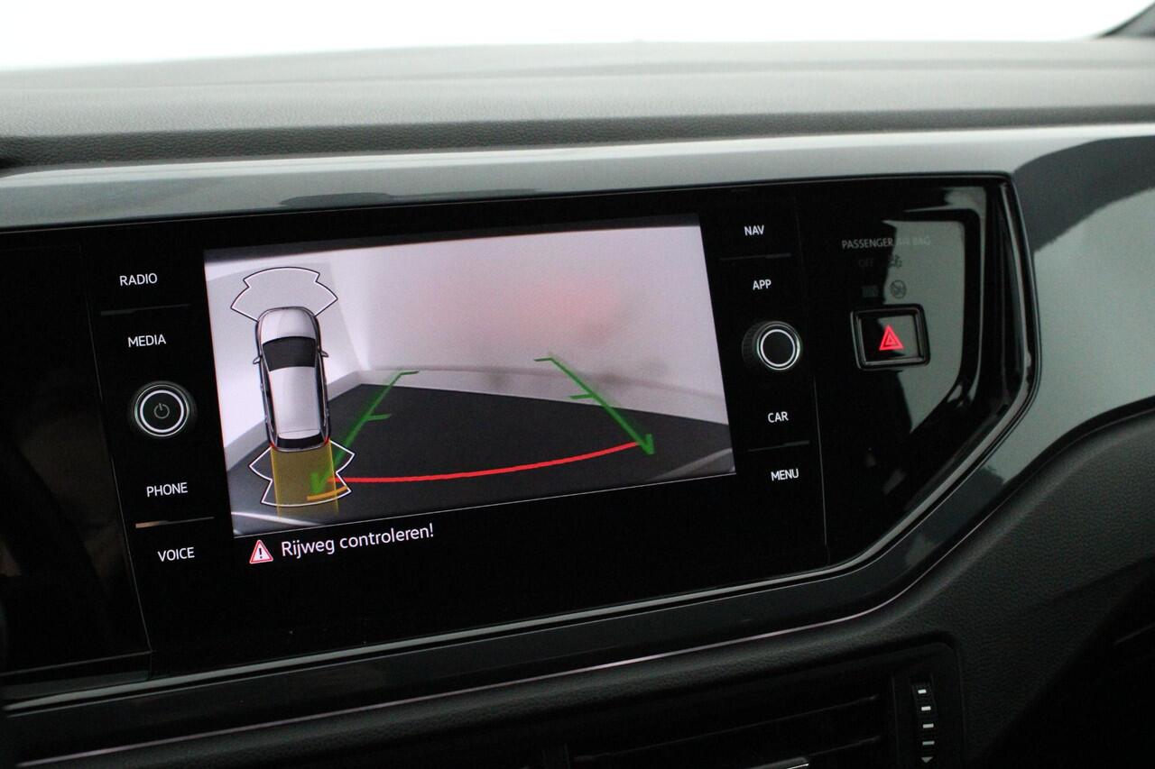 Volkswagen POLO 1.0 TSI 95pk 2x R-Line Keyless Camera Beats Stoelverwarming Led Navigatie Panoramadak
