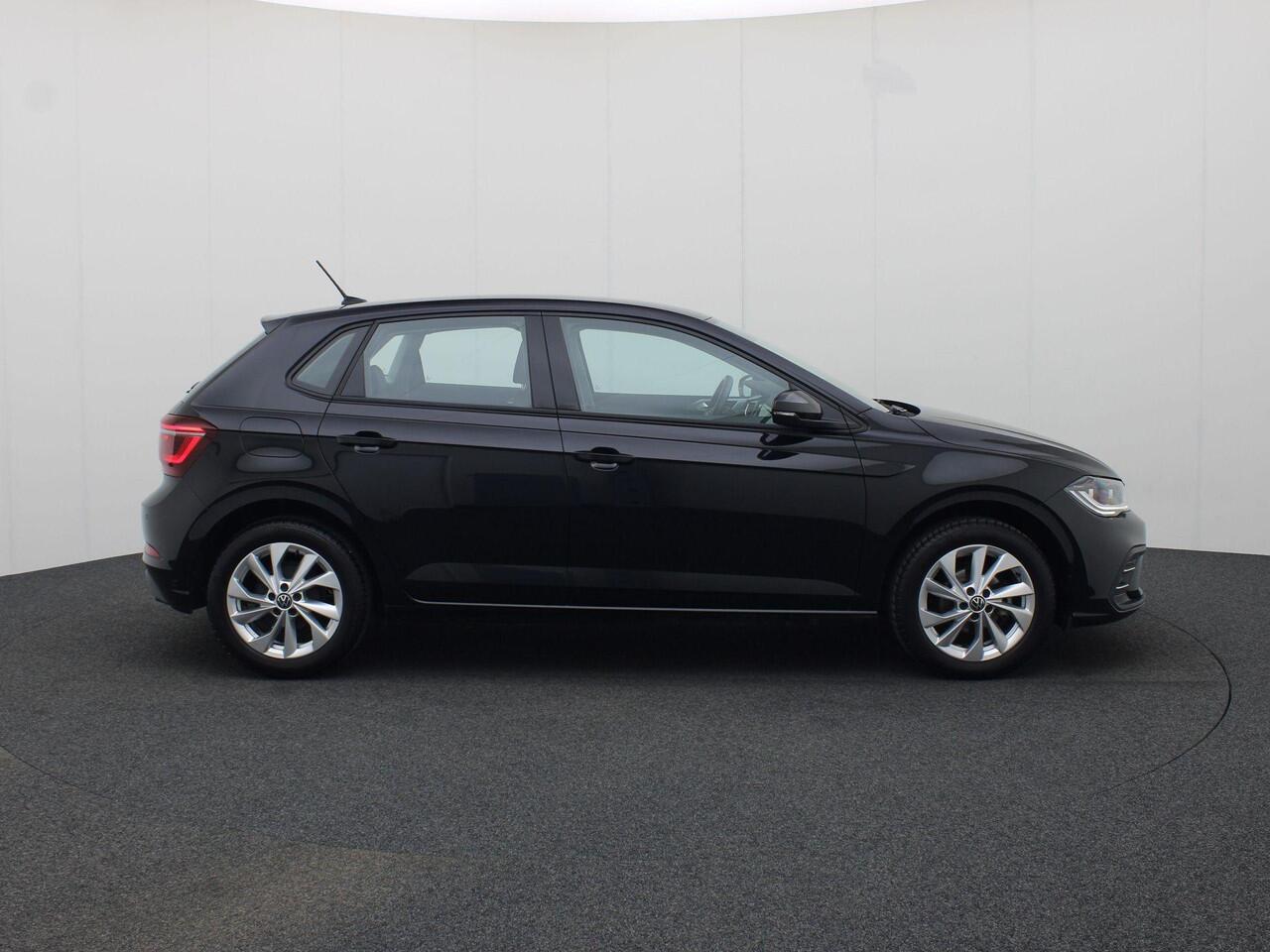 Volkswagen POLO 1.0TSI/95PK Style DSG · Navigatie · Parkeersensoren + camera · Stoelverwarming