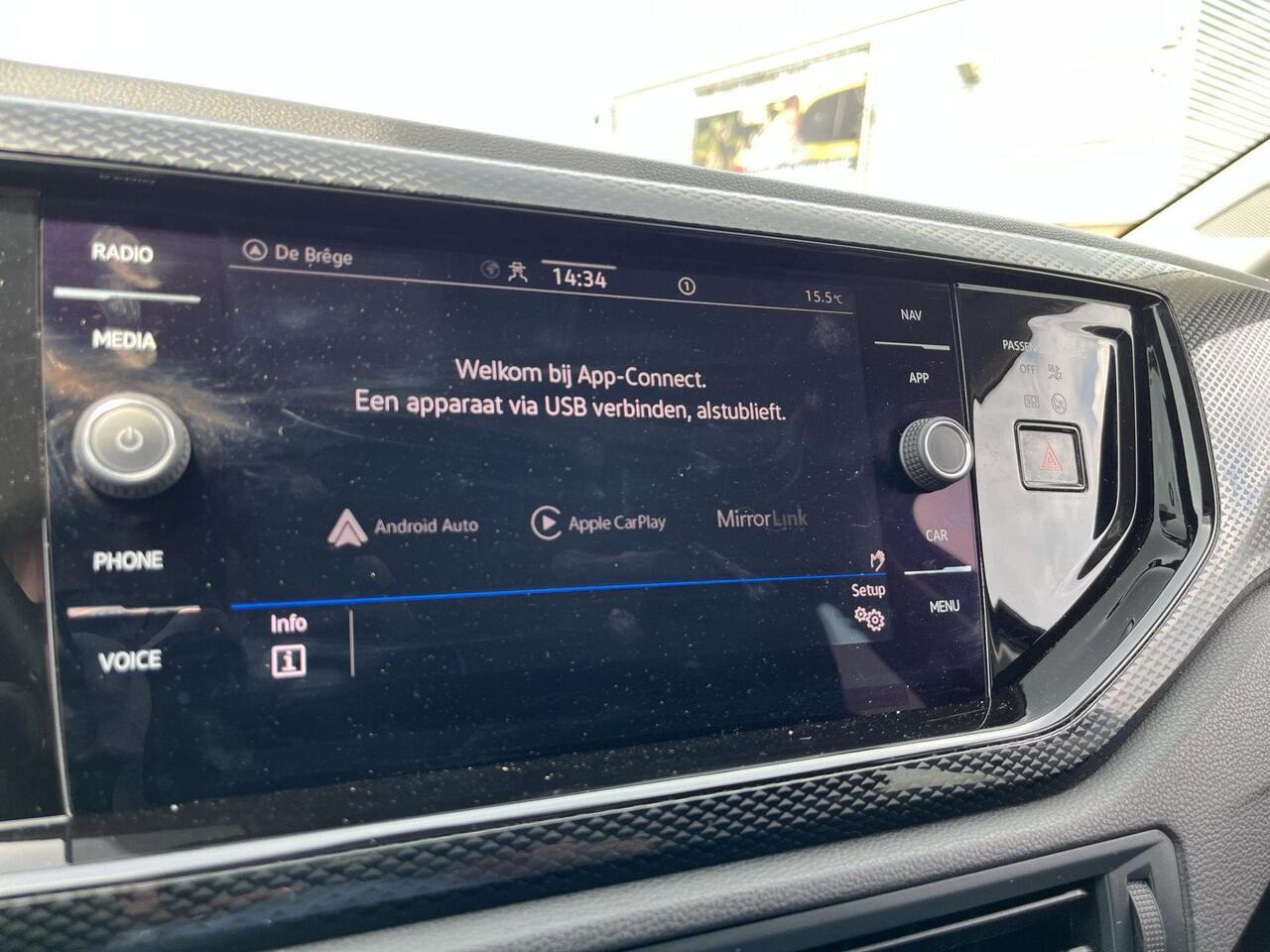 Volkswagen POLO 1.0 TSI Life | Automaat | 95Pk | A. Camera | Digital Dash | PDC | App- connect |