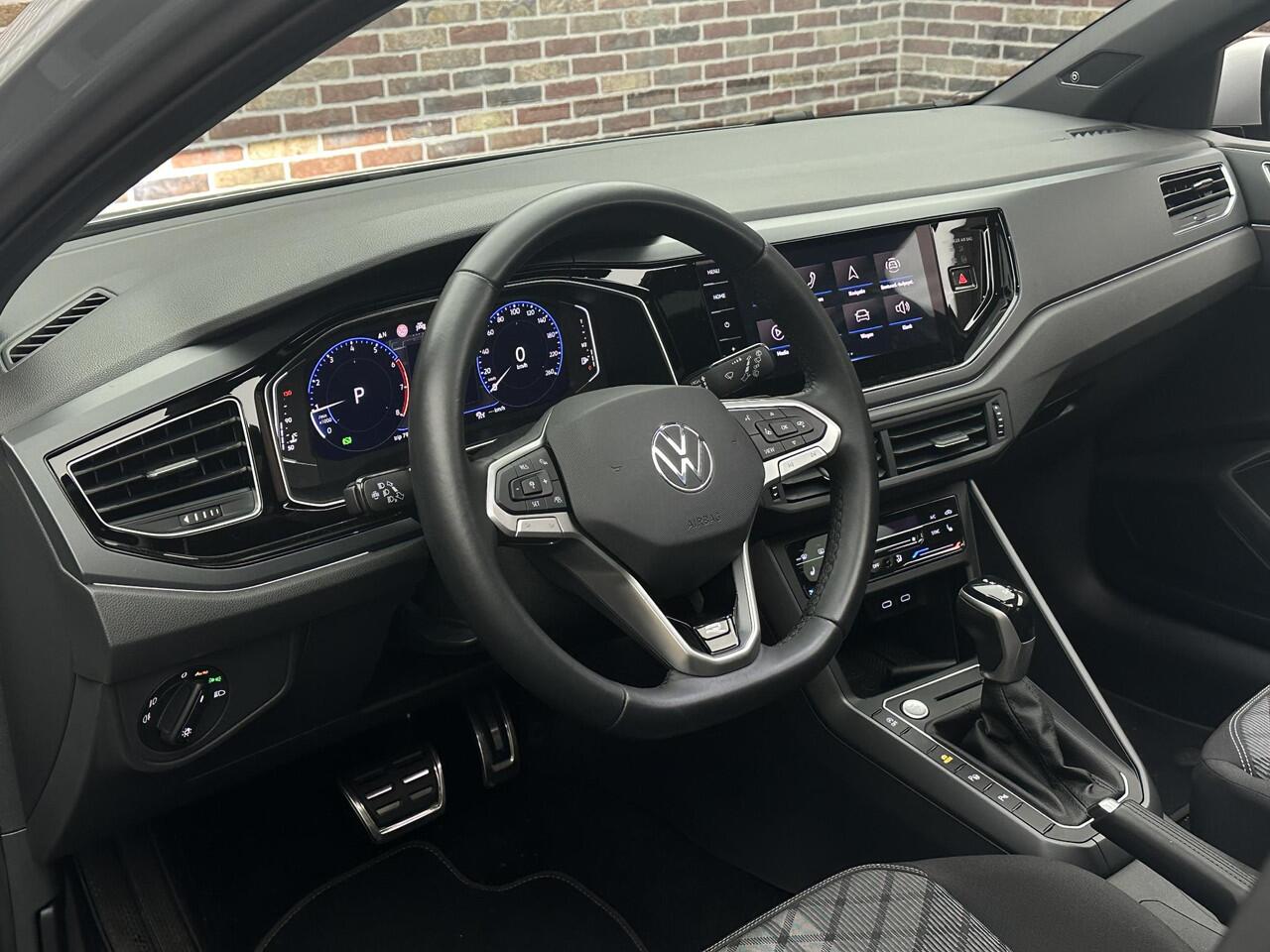 Volkswagen POLO 1.0 TSI R-Line IQ Panorama Camera Line Virtual Beats