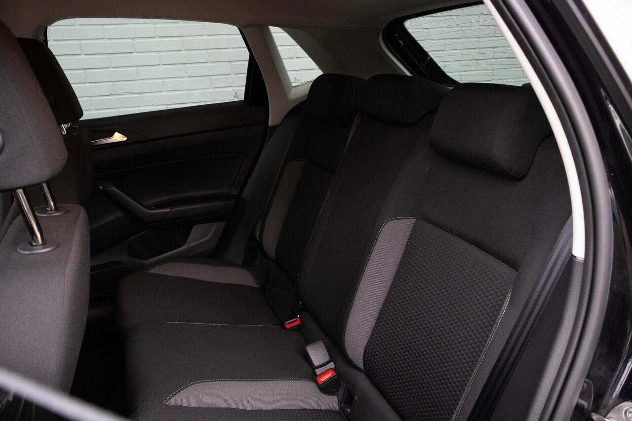 Volkswagen POLO 1.0 TSI Stoelverwarming/navigatie/PDC