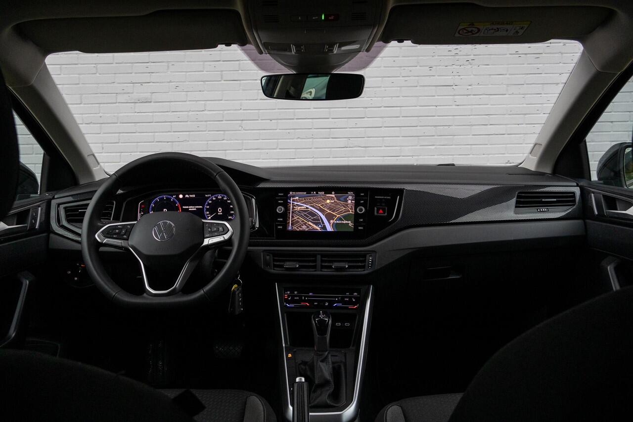 Volkswagen POLO 1.0 TSI Stoelverwarming/navigatie/PDC