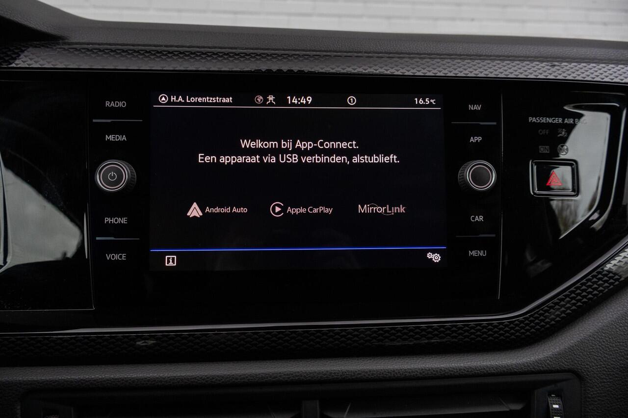 Volkswagen POLO 1.0 TSI Stoelverwarming/navigatie/PDC