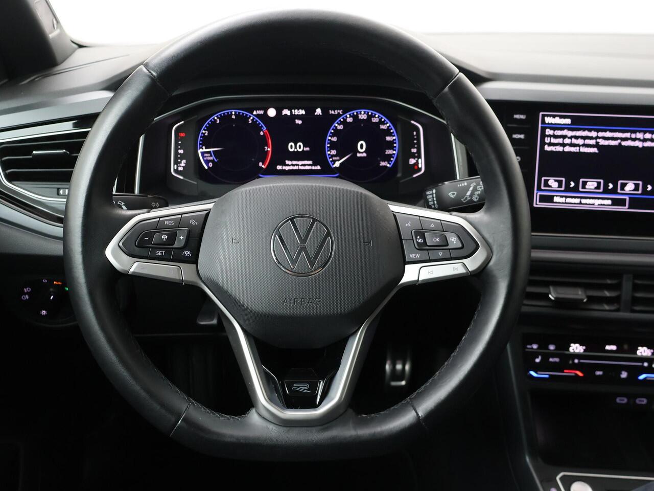 Volkswagen POLO 1.0 TSI R-Line | 95 PK | Panoramadak | Matrix LED koplampen | Navigatiesysteem | R-Line |