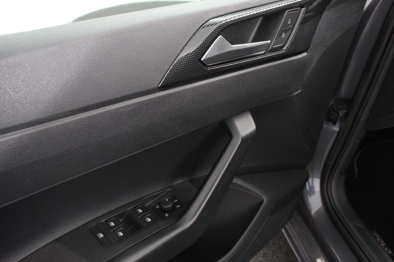 Volkswagen POLO 1.0 TSI DSG Life | Adaptive Cruise Control | Parkeersensoren Voor + Achter | Privacy Glass | LED | Apple Carplay/Android Auto | Virtual Cockpit |