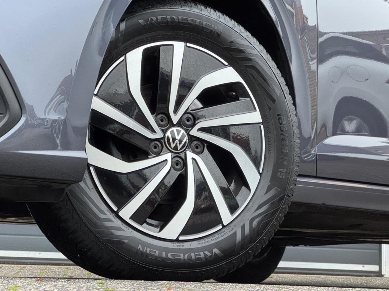 Volkswagen POLO 1.0 TSI LIFE CARPLAY/LED/PDC/LMV/VIRTUAL/NL-AUTO/NW. MODEL