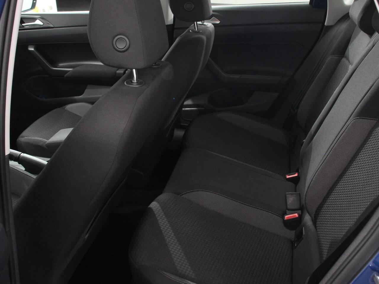 Volkswagen POLO 1.0 TSI Life Nieuw model Navigatie Digitale Cockpit Airco Parkeer sensoren V+A | LED Lichtmetalen Velgen