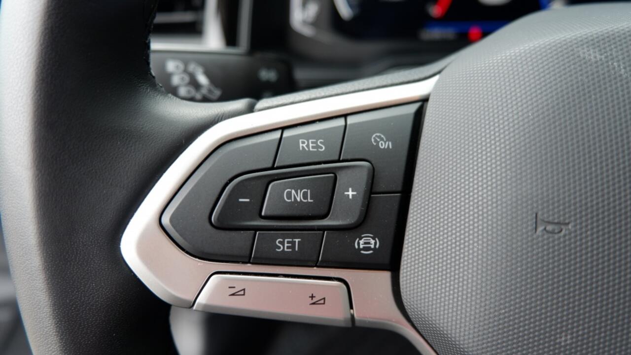 Volkswagen POLO 1.0 TSI Life Camera/Lane-assist/Navi/LED/DAB/airco