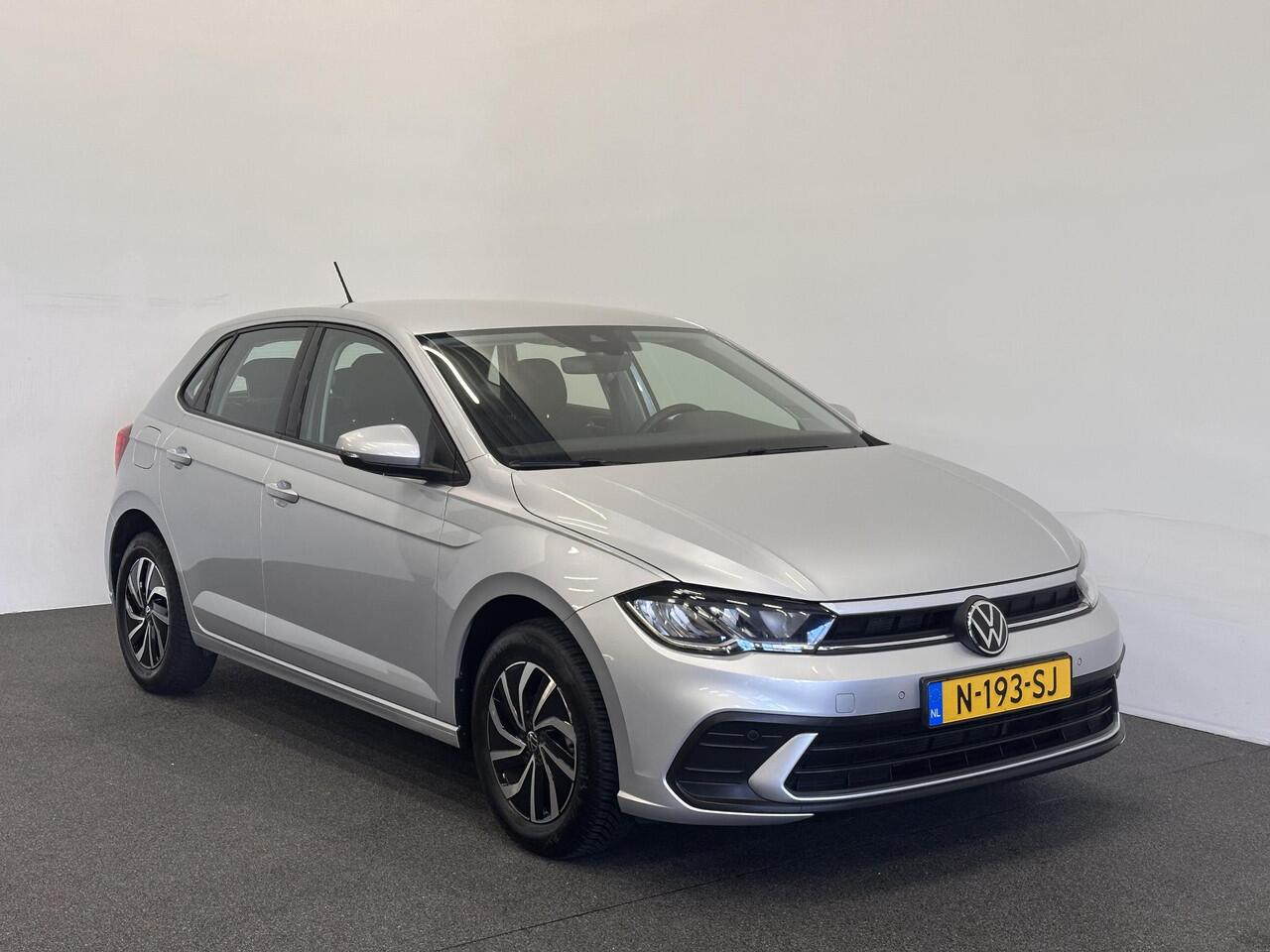 Volkswagen POLO 1.0 TSI Life Airco Caplay Navi Cruise Control Full LED PDC Voor/Achter 15" LM Velgen