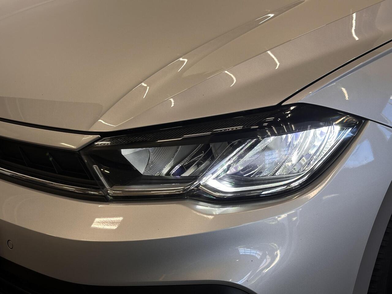 Volkswagen POLO 1.0 TSI Life Airco Caplay Navi Cruise Control Full LED PDC Voor/Achter 15" LM Velgen