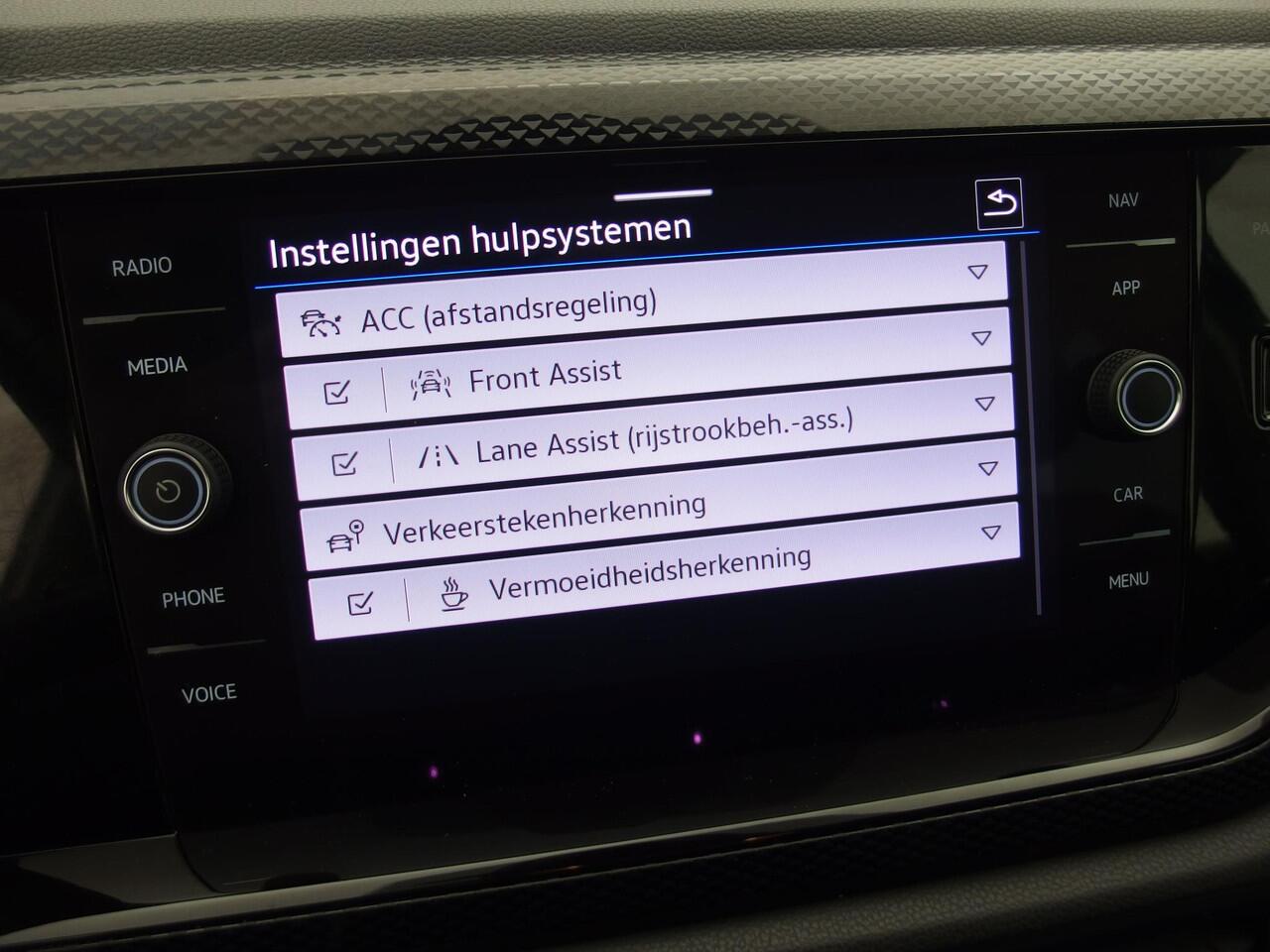 Volkswagen POLO 1.0 TSI Life FULL LED / VIRTUAL / CARPLAY / ACC / DAB+ / NAVI / AIRCO / BLUETOOTH / NL-AUTO