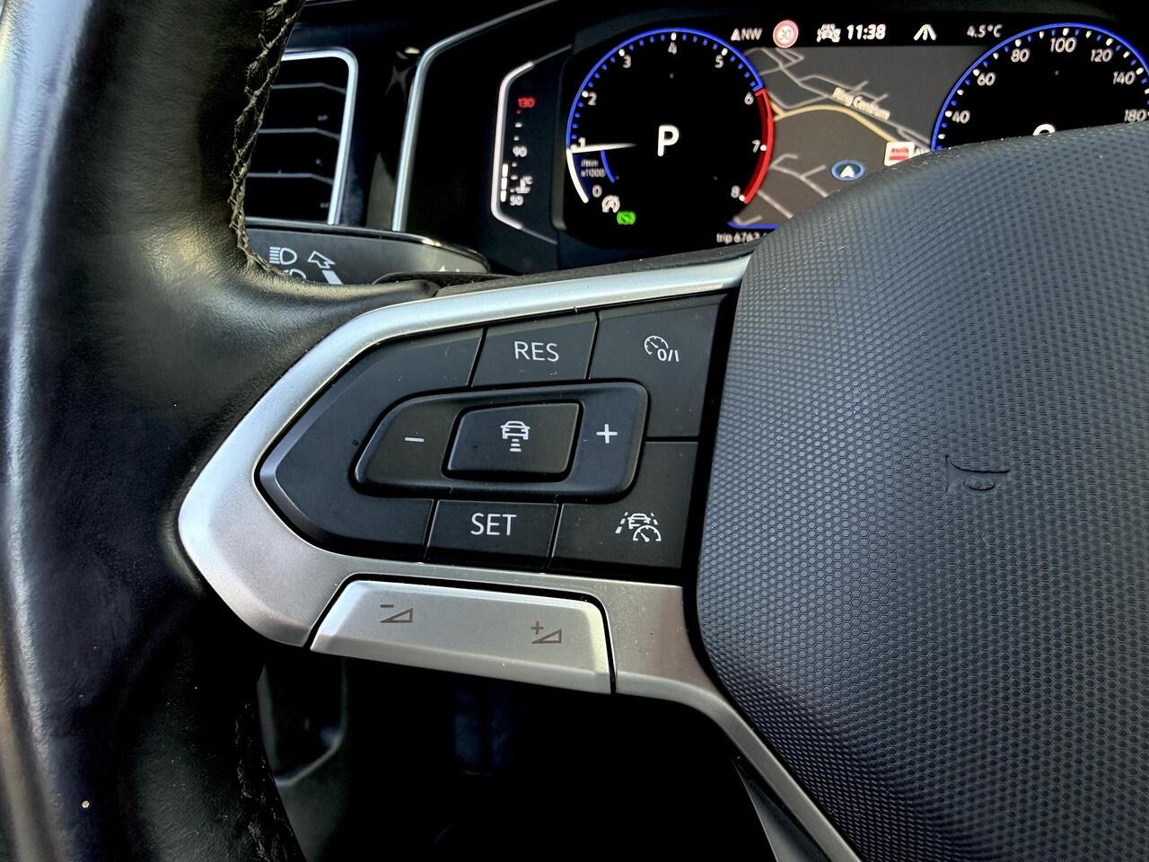 Volkswagen POLO 1.0 TSI R-Line 110PK IQLight/Pano/Virtual/Keyless