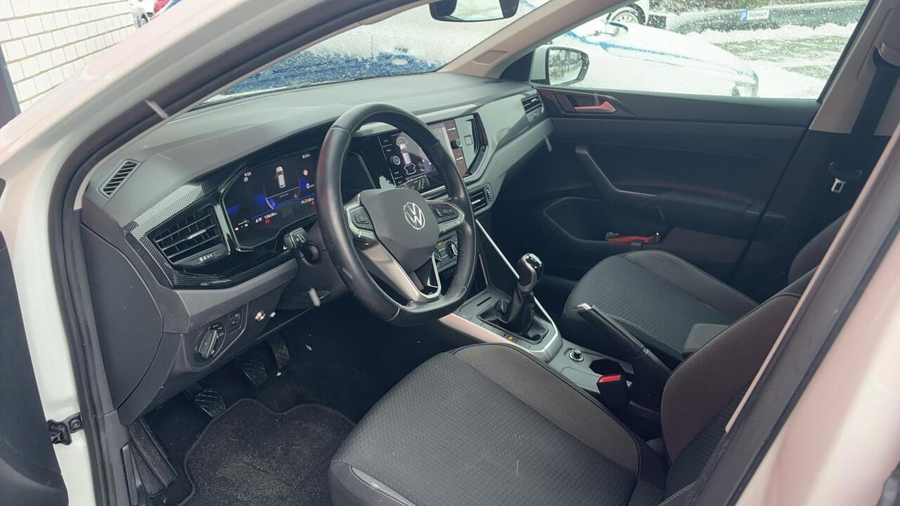 Volkswagen POLO 1.0 TSI Life FULL LED / CARPLAY / AIRCO / ACC / PDC / BLUETOOTH / DAB+ / NL-AUTO