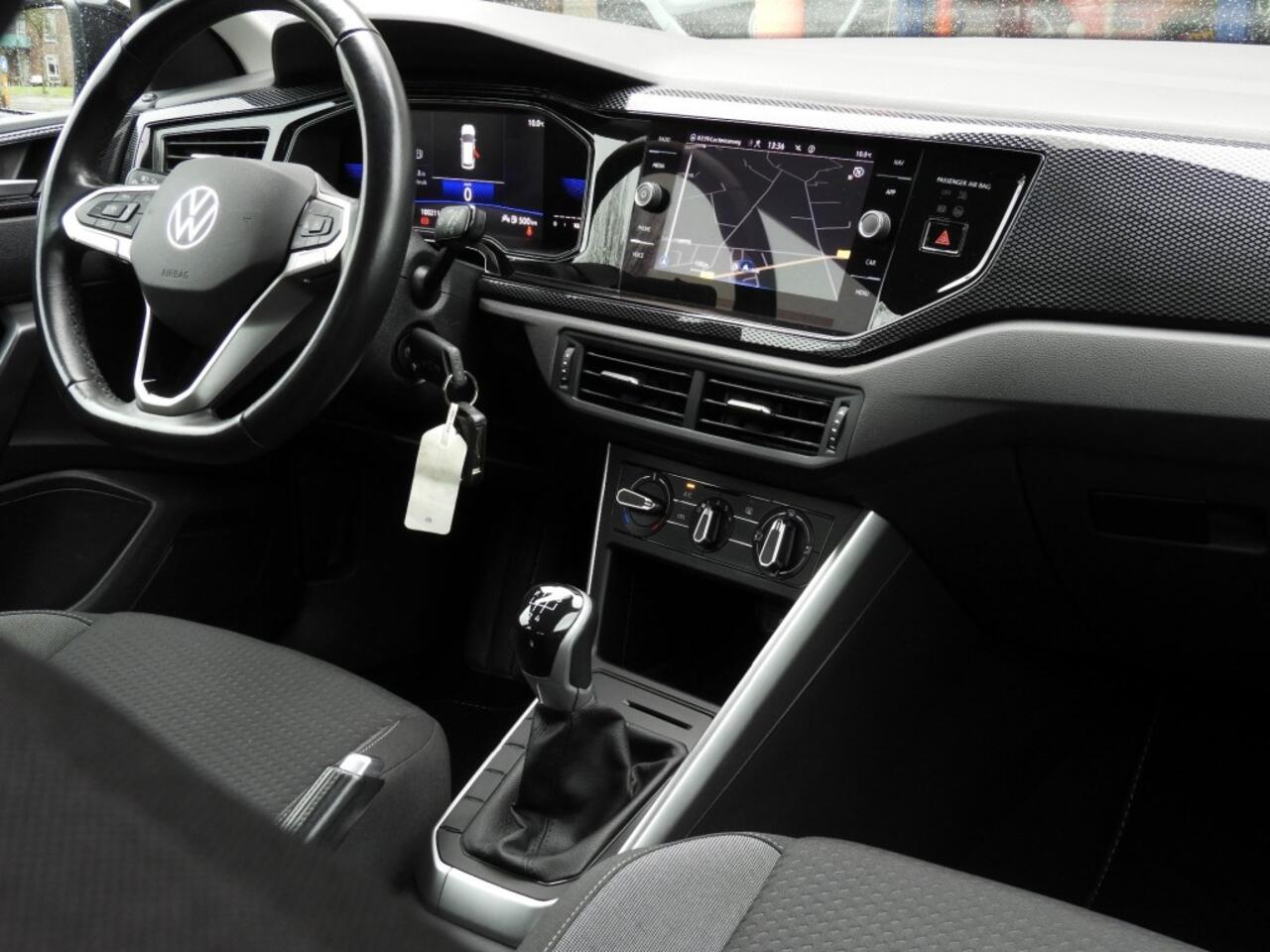 Volkswagen POLO 1.0 TSI LIFE CARPLAY/VIRTUAL/ADAPTIVE